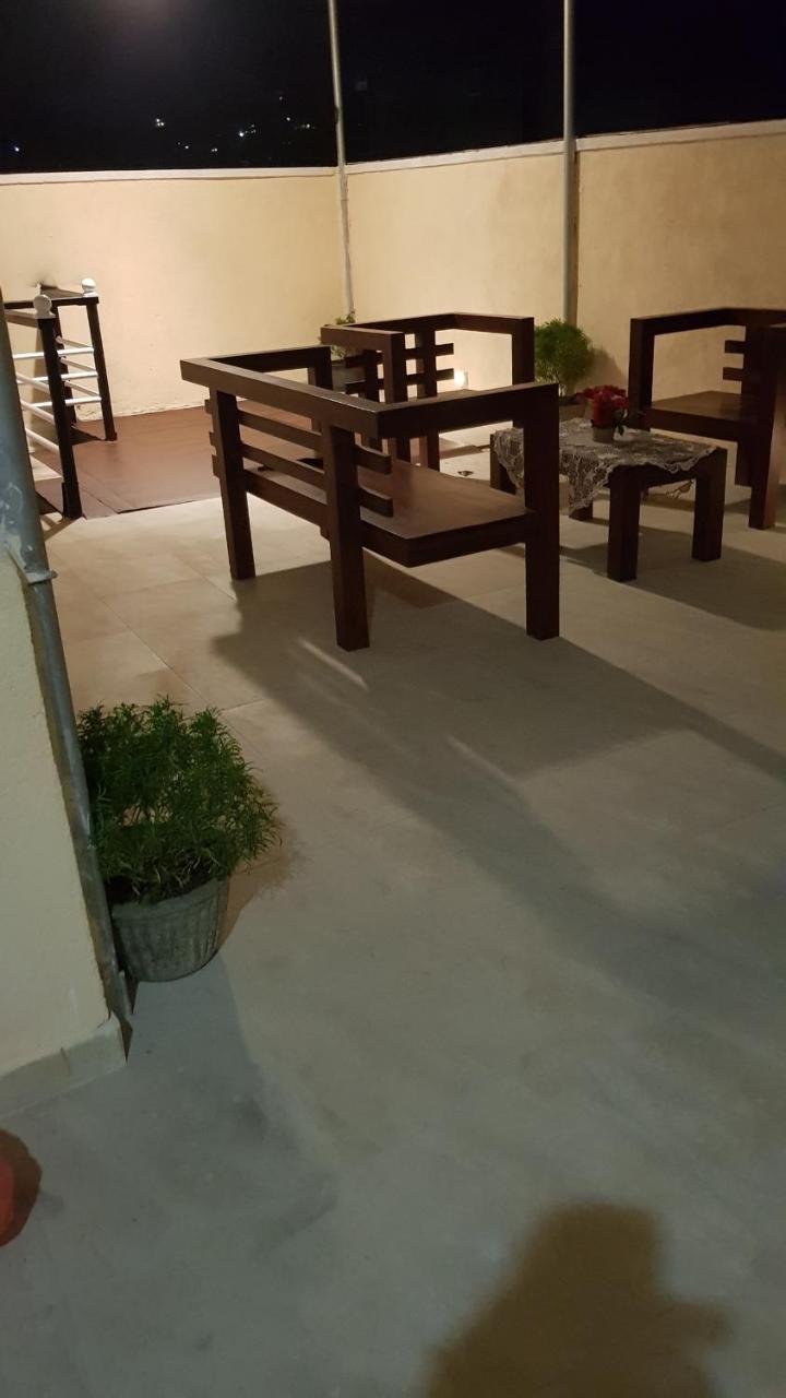 Mount View Inn كاندي المظهر الخارجي الصورة