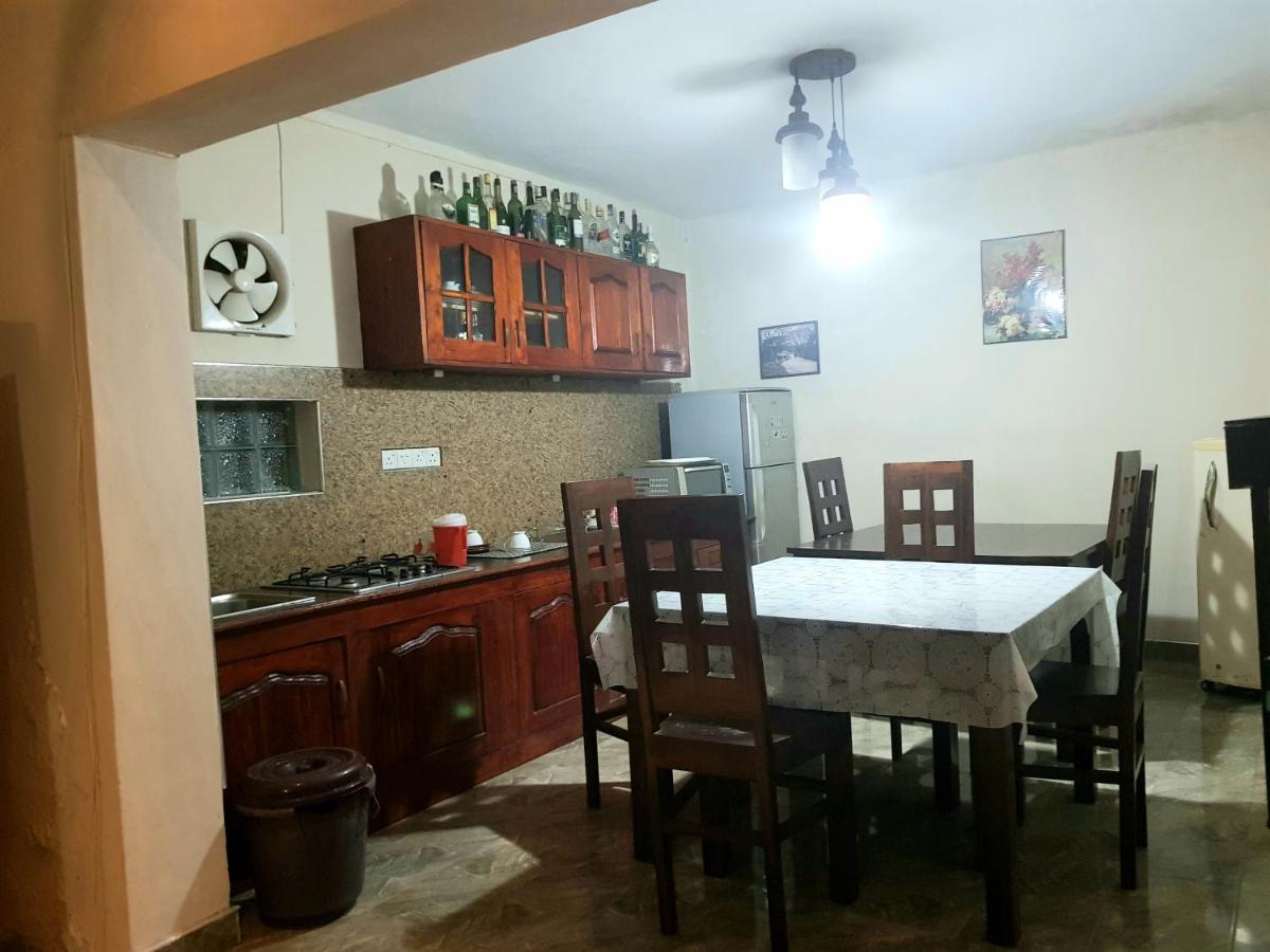 Mount View Inn كاندي المظهر الخارجي الصورة